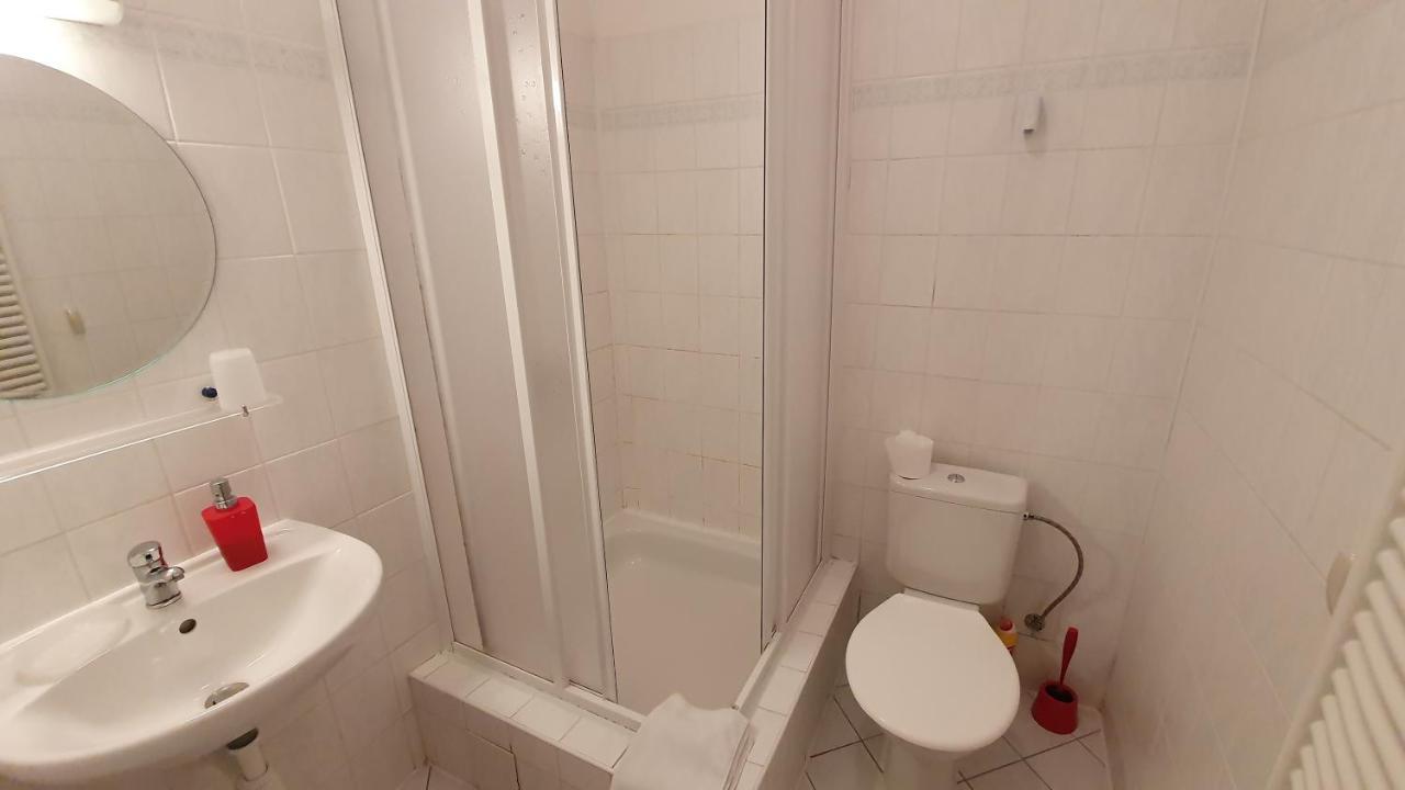 Apartmany Eddy ロキトニツェ・ナト・イゼロウ エクステリア 写真