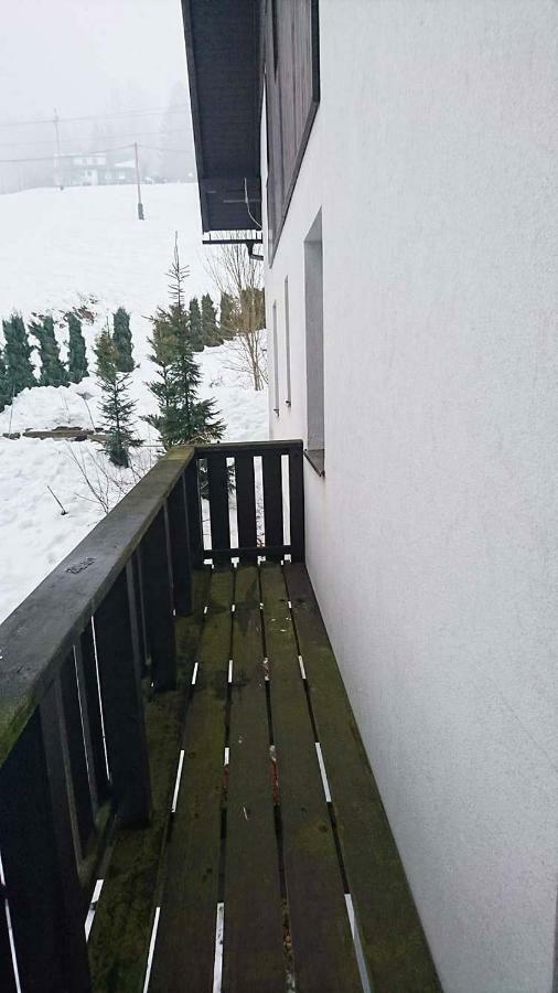Apartmany Eddy ロキトニツェ・ナト・イゼロウ エクステリア 写真